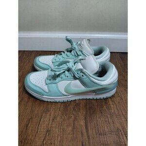 Size 8 - Nike Women's Dunk Twist Low Jade Ice